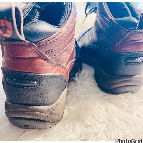 Ariat Hiking Boots - Picture 6 of 9